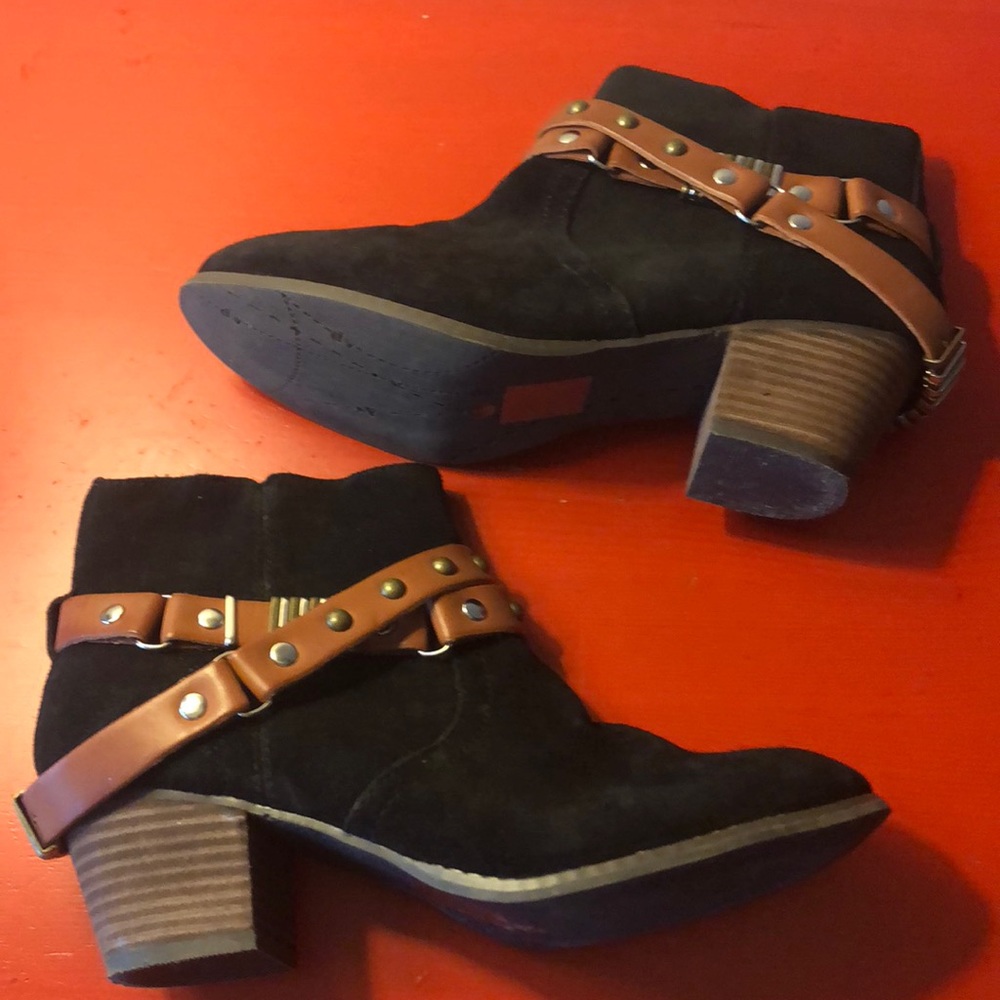 Dolce Vita grommet Black and Brown suede booties